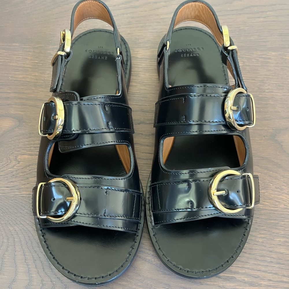 Sezane Maia Low Sandals with Gold Buckles Glossy Black